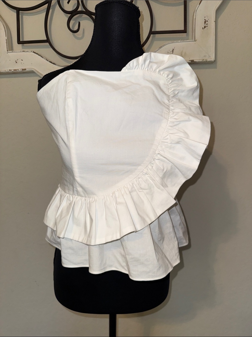 Express Strapless Front Ruffle Peplum Tube Top